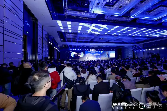 MEET2026擠爆了，AI圈今年最該聽(tīng)的20+場(chǎng)演講&對(duì)談都在這